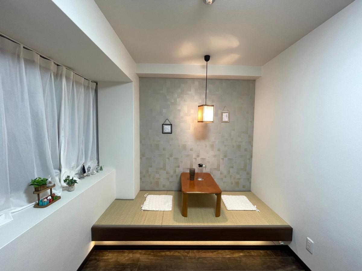 Number Ten 10号民宿 Ōsaka Extérieur photo